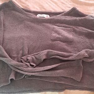 Hollister  half sweater